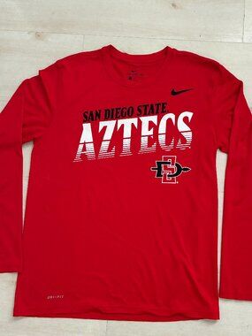 Nike Men's Red San Diego State Aztecs Dri-FIT Graphic Long Sleeve T-Shirt Size M